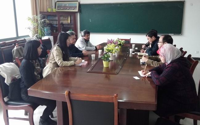 印度尼西亚驻华大使馆教育参赞来访西安外国语