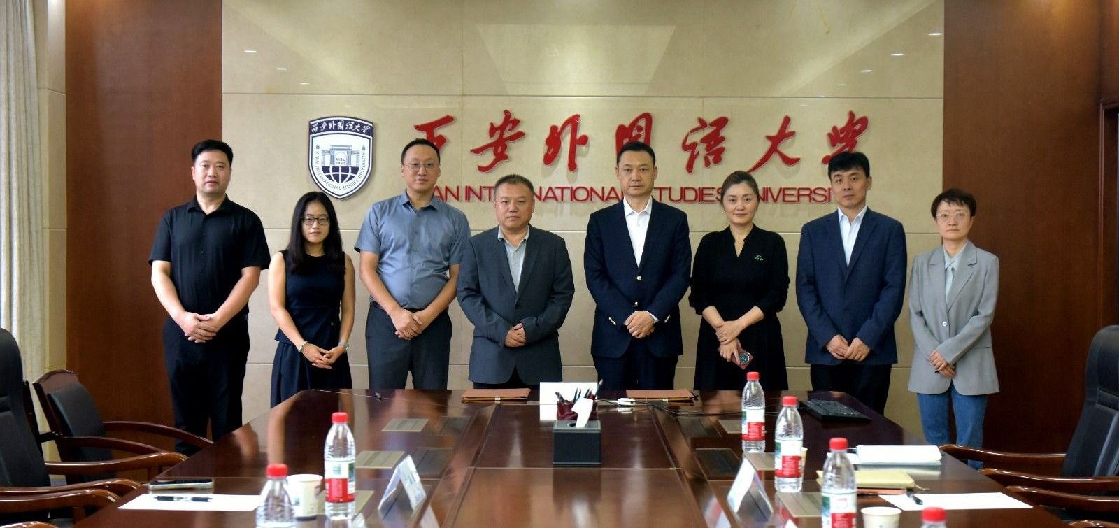 我校与北京汇源集团共建波尔多国际文旅产教融合中心并落地产...