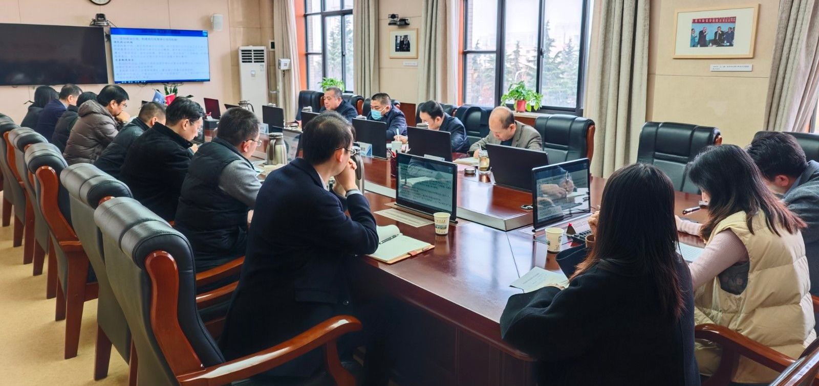 学校召开党委审计委员会2025年第二次会议暨经责审计进点会